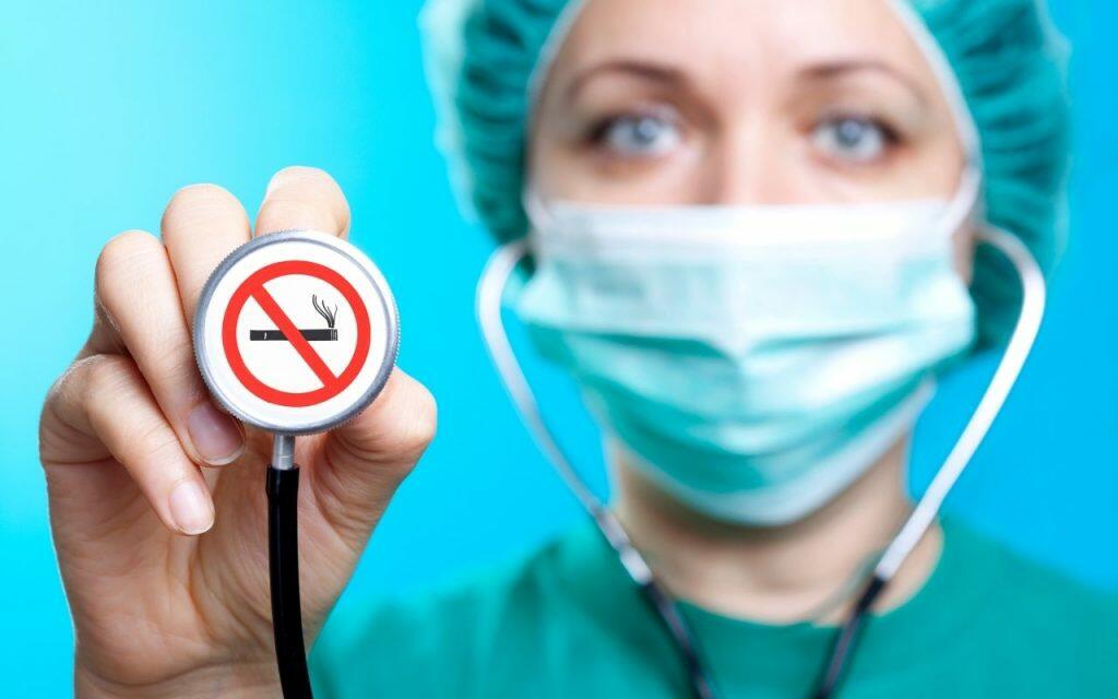 dont-smoke-at-all-after-a-tooth-extraction-Bradford-Dentist